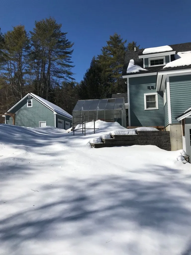 143 Sharon Meadows Sharon VT 05068