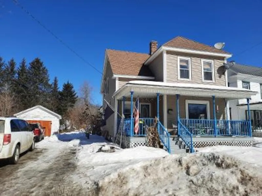 15 Merrill Street Colebrook NH 03576