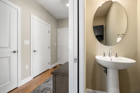 11 Chadwick Circle Windham NH 03087