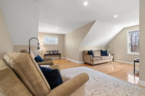 11 Chadwick Circle Windham NH 03087