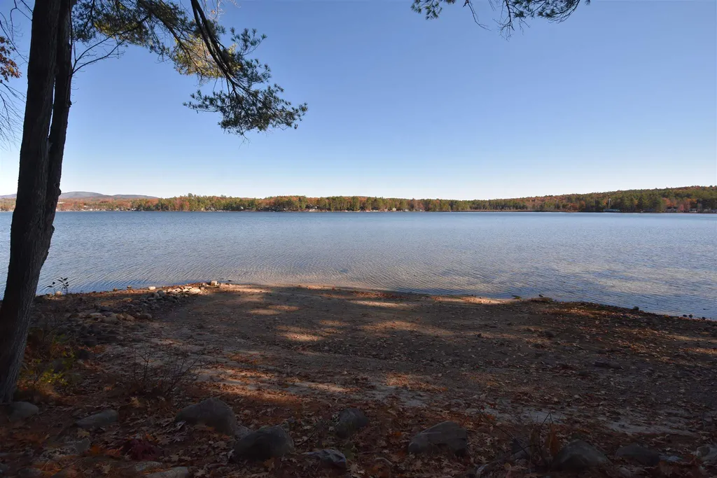 725 Laconia Road Tilton NH 03276