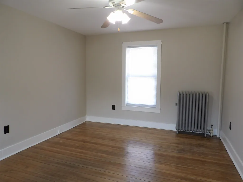 35 Academy Street Tilton NH 03276
