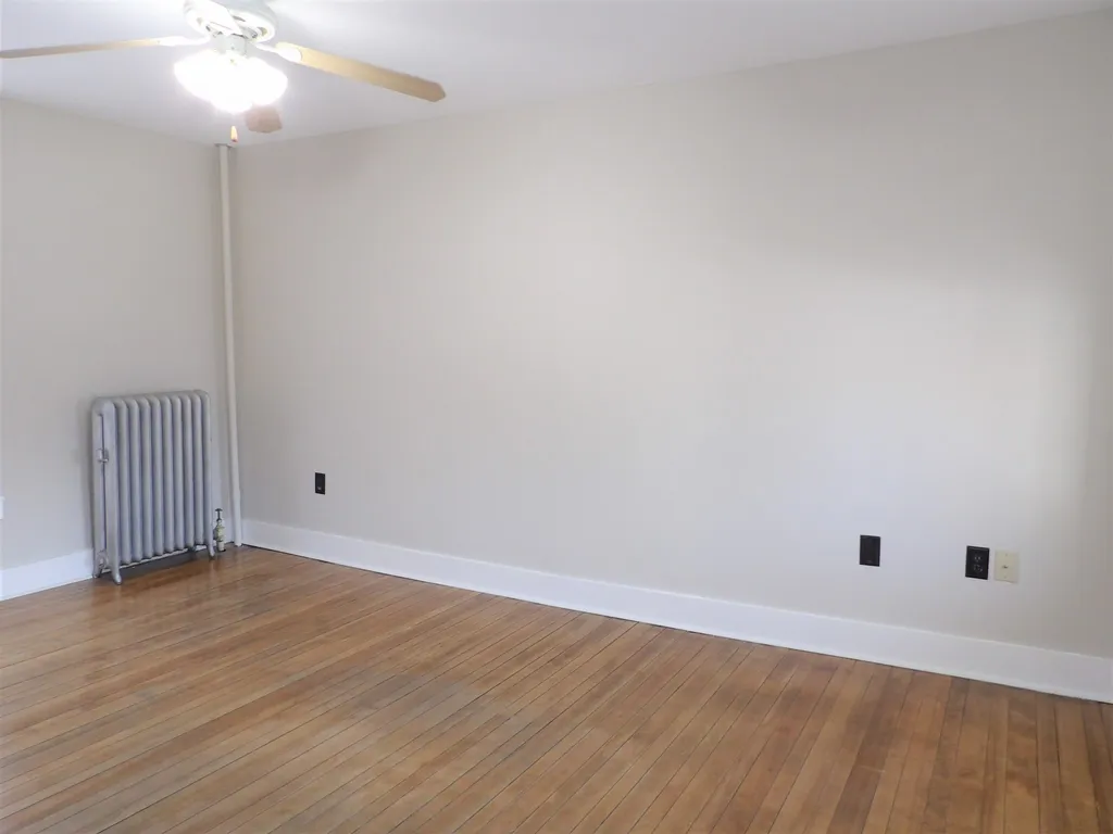 35 Academy Street Tilton NH 03276