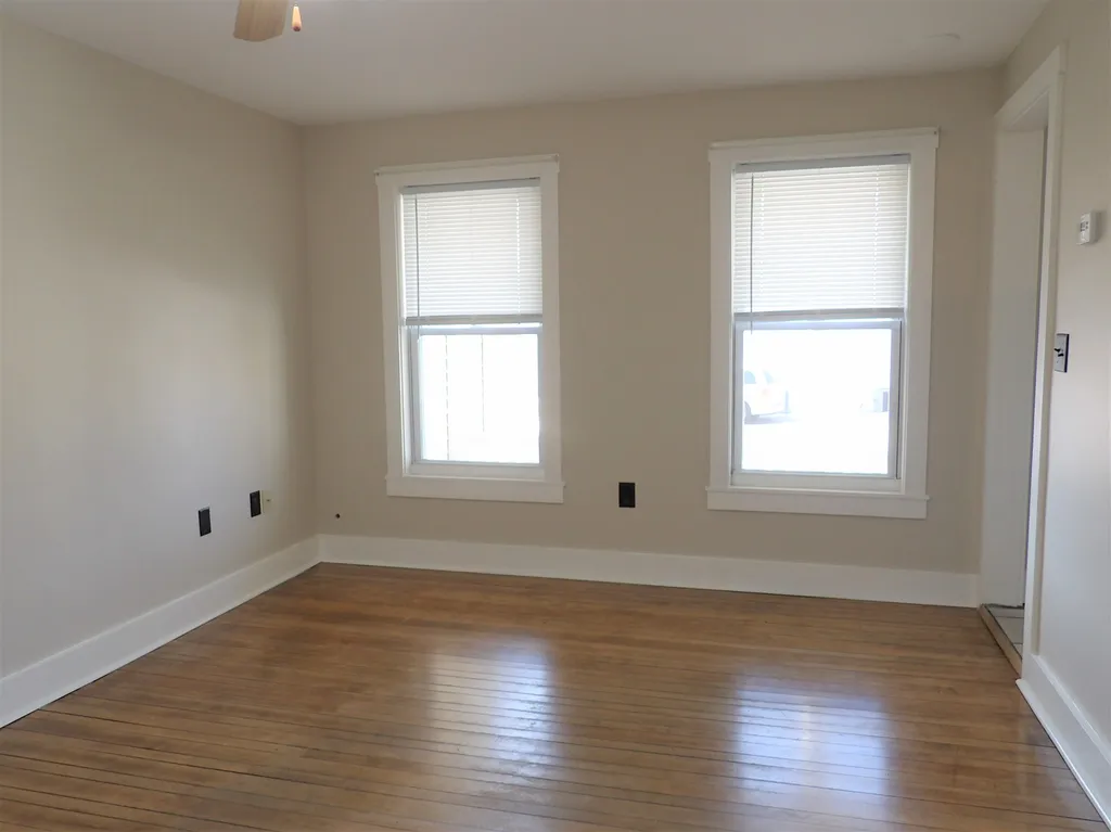 35 Academy Street Tilton NH 03276