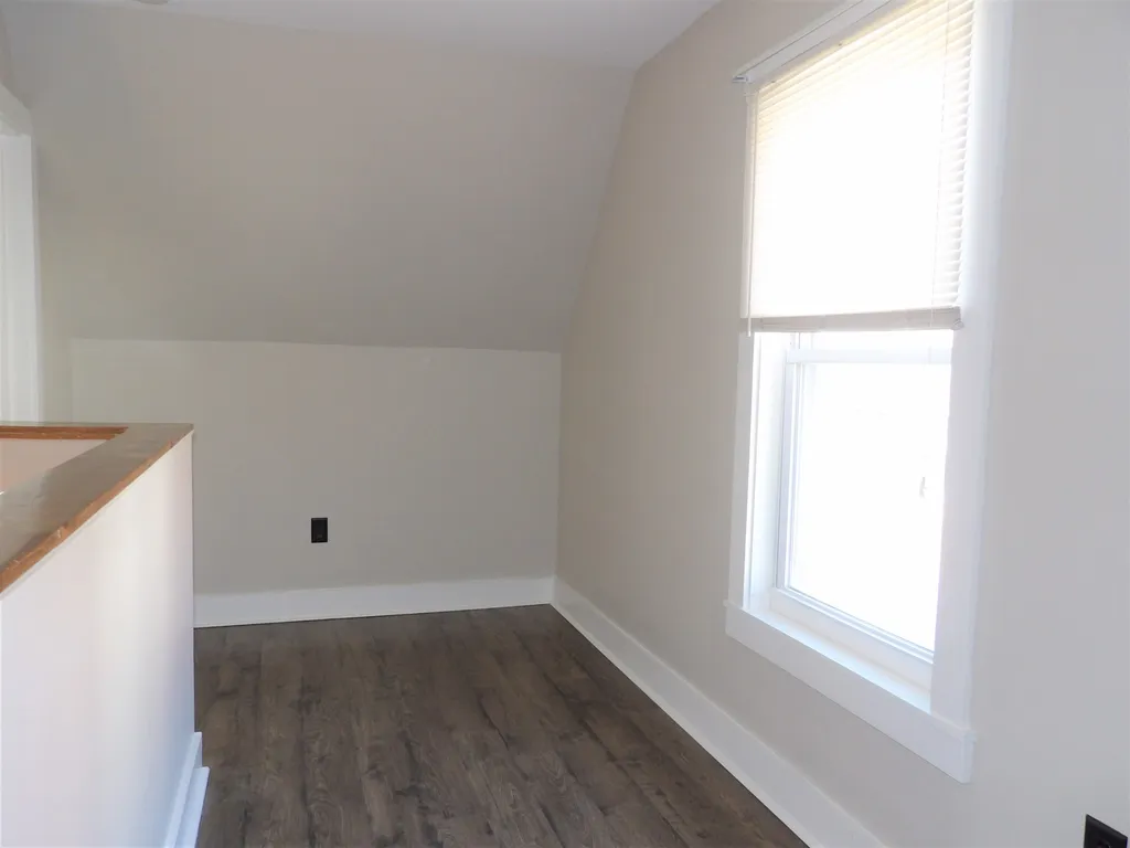 35 Academy Street Tilton NH 03276