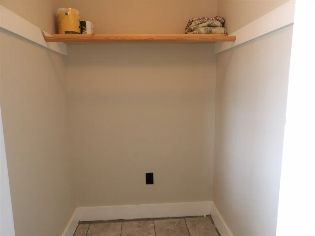 35 Academy Street Tilton NH 03276