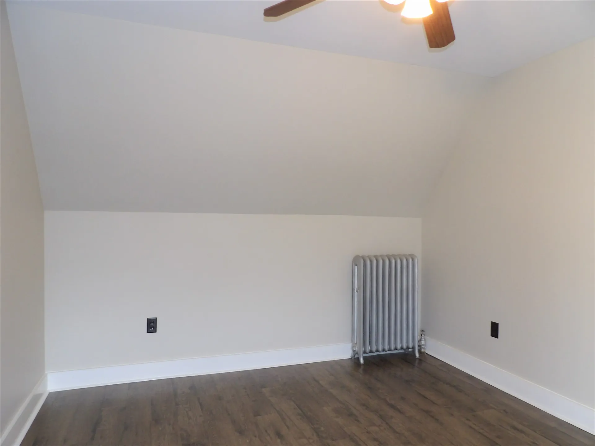 35 Academy Street Tilton NH 03276