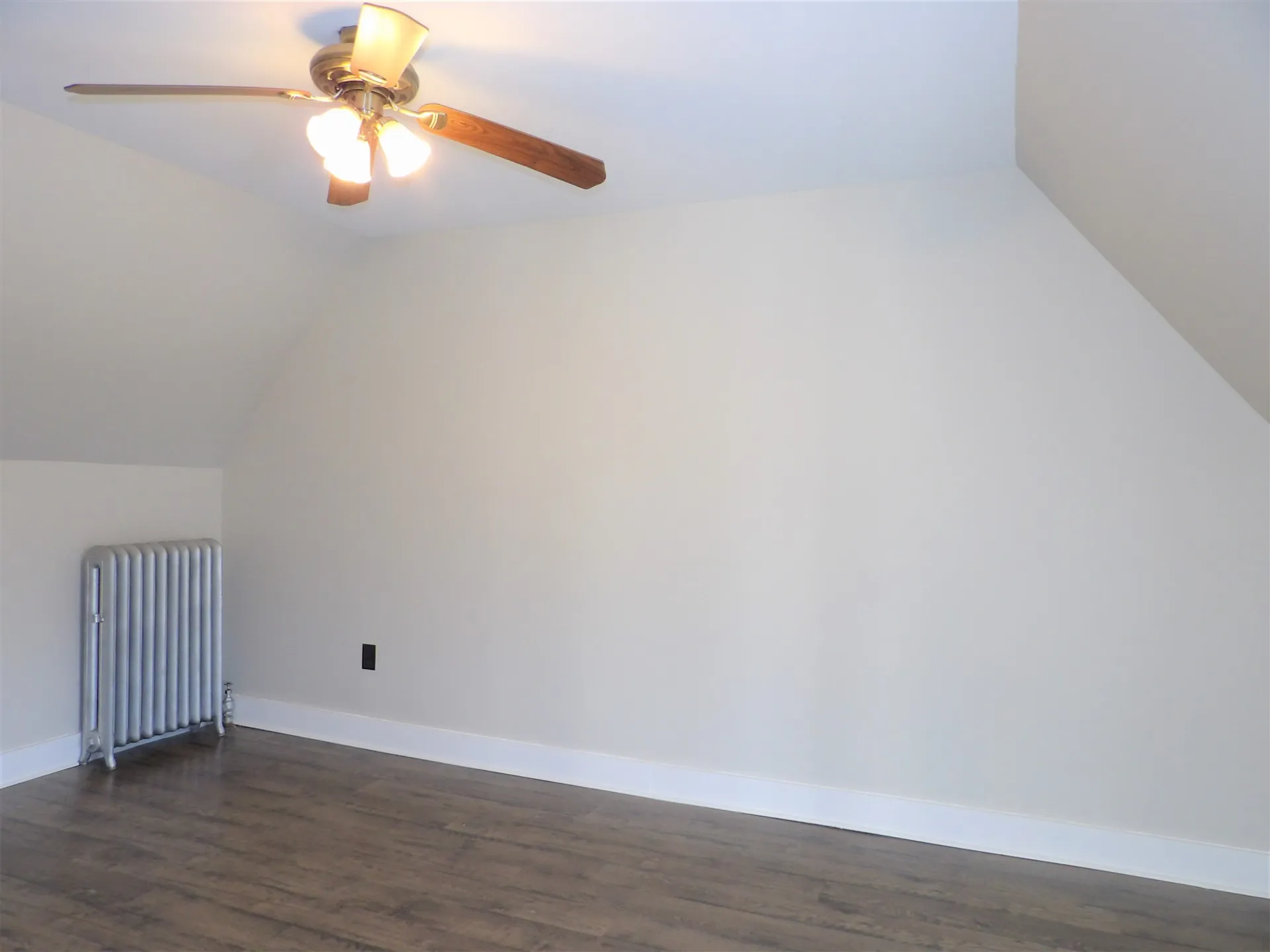 35 Academy Street Tilton NH 03276