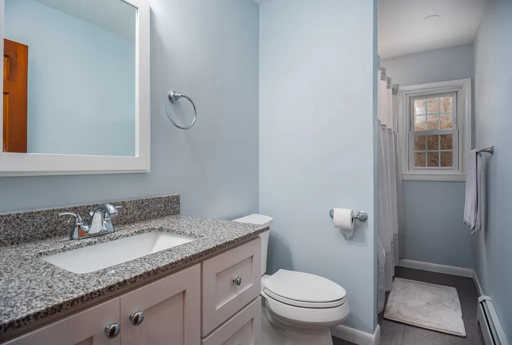 10 Emerson Road Durham NH 03824