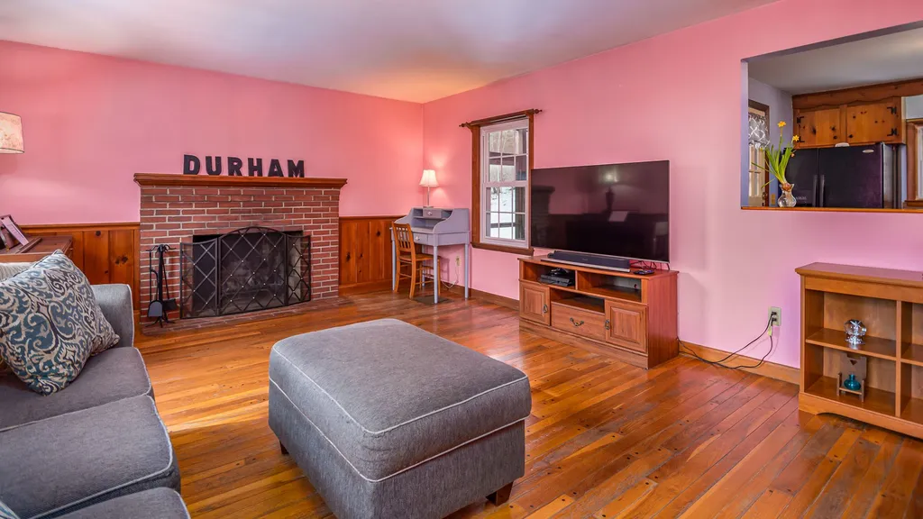 10 Emerson Road Durham NH 03824