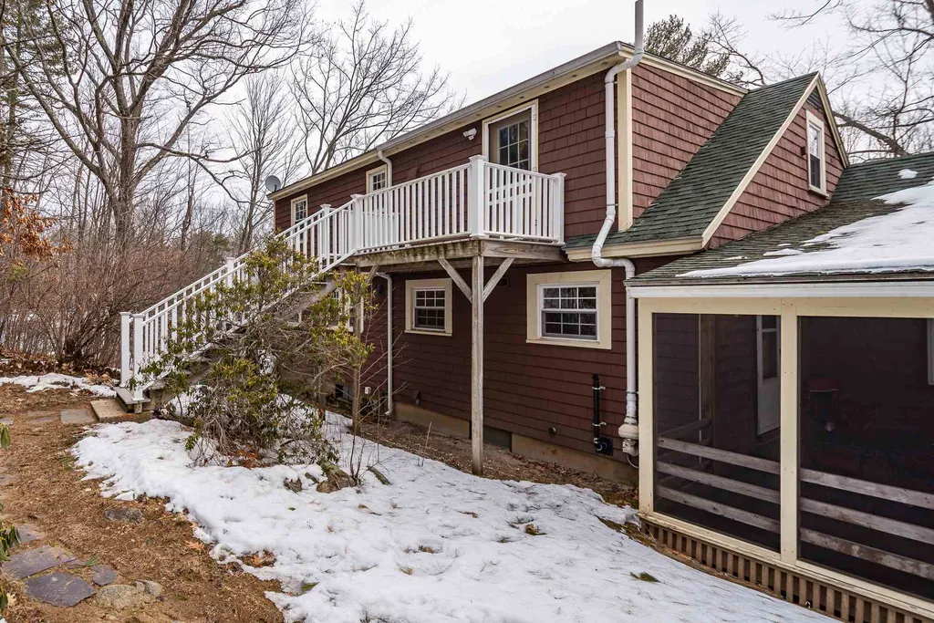 10 Emerson Road Durham NH 03824