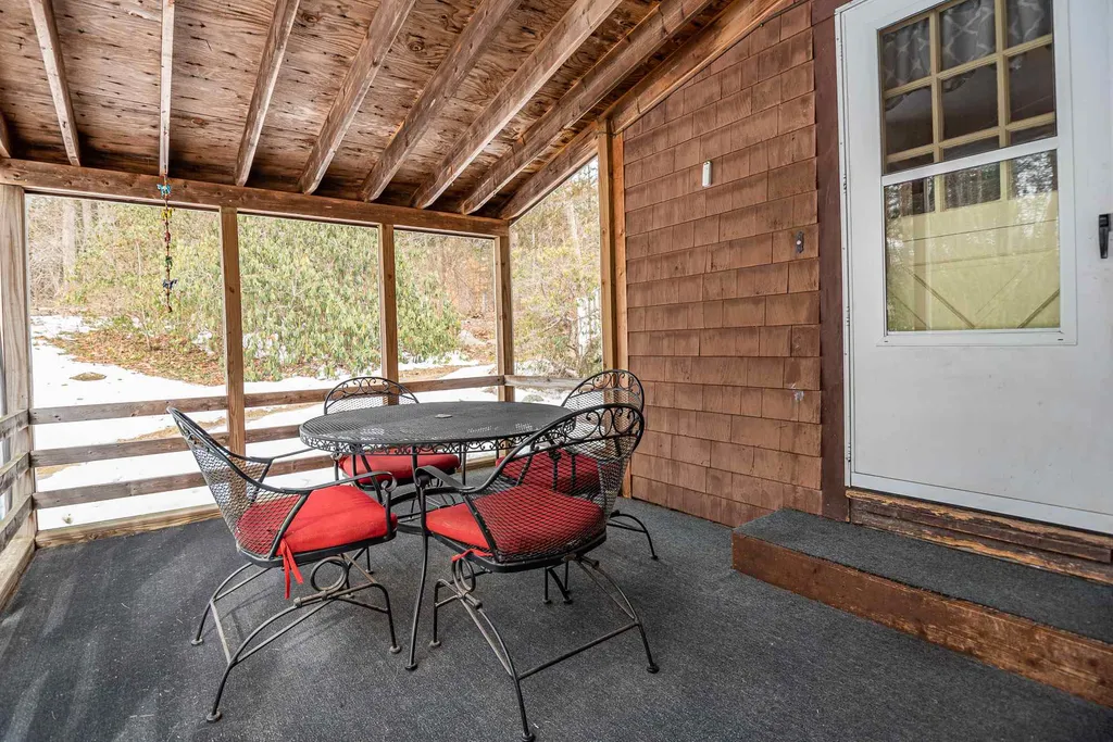 10 Emerson Road Durham NH 03824