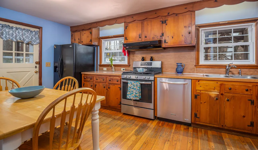10 Emerson Road Durham NH 03824
