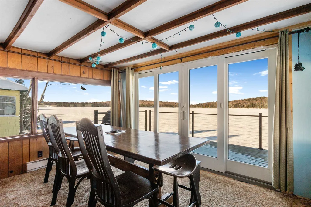 1437 Diamond Pond Road Stewartstown NH 03576