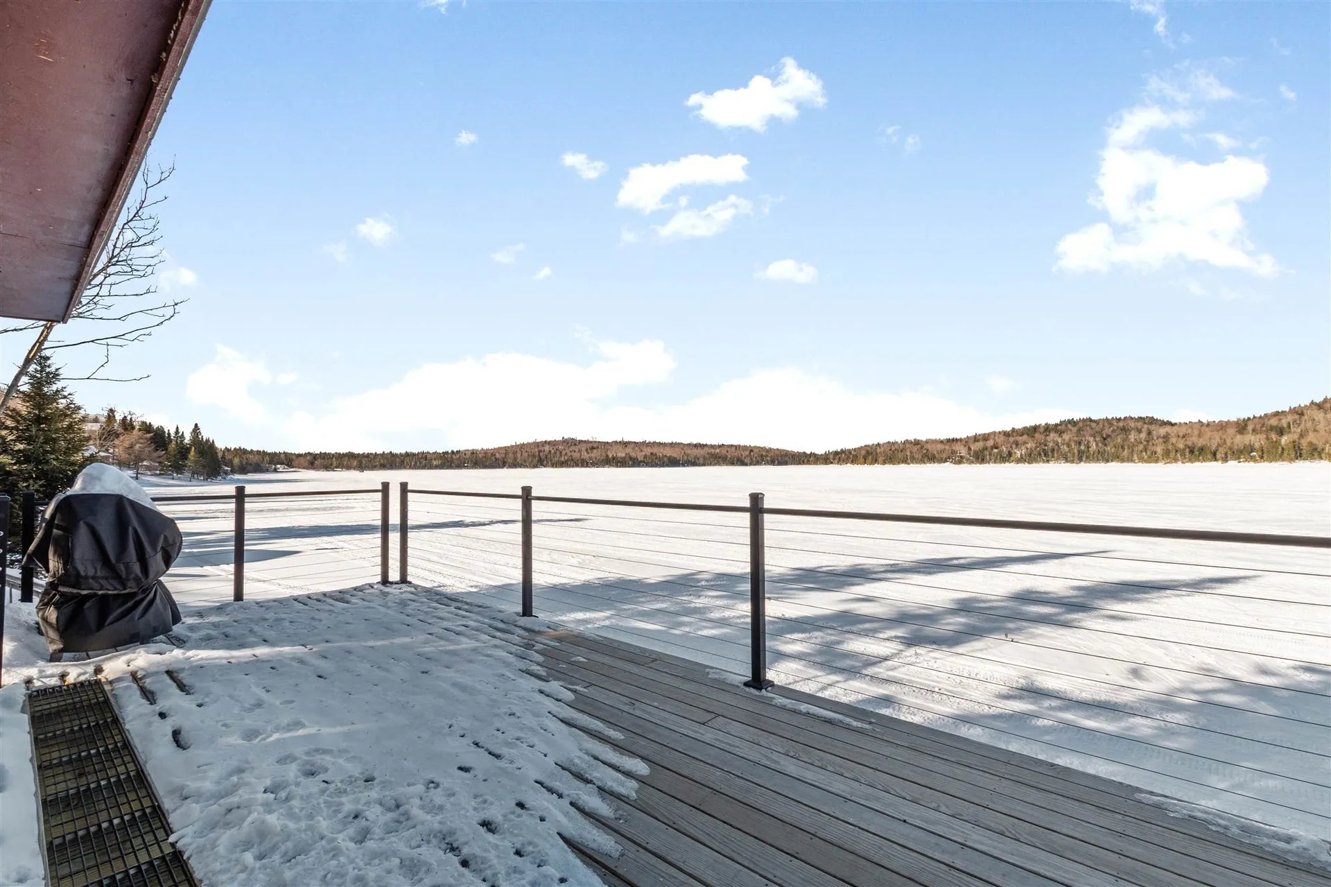 1437 Diamond Pond Road Stewartstown NH 03576