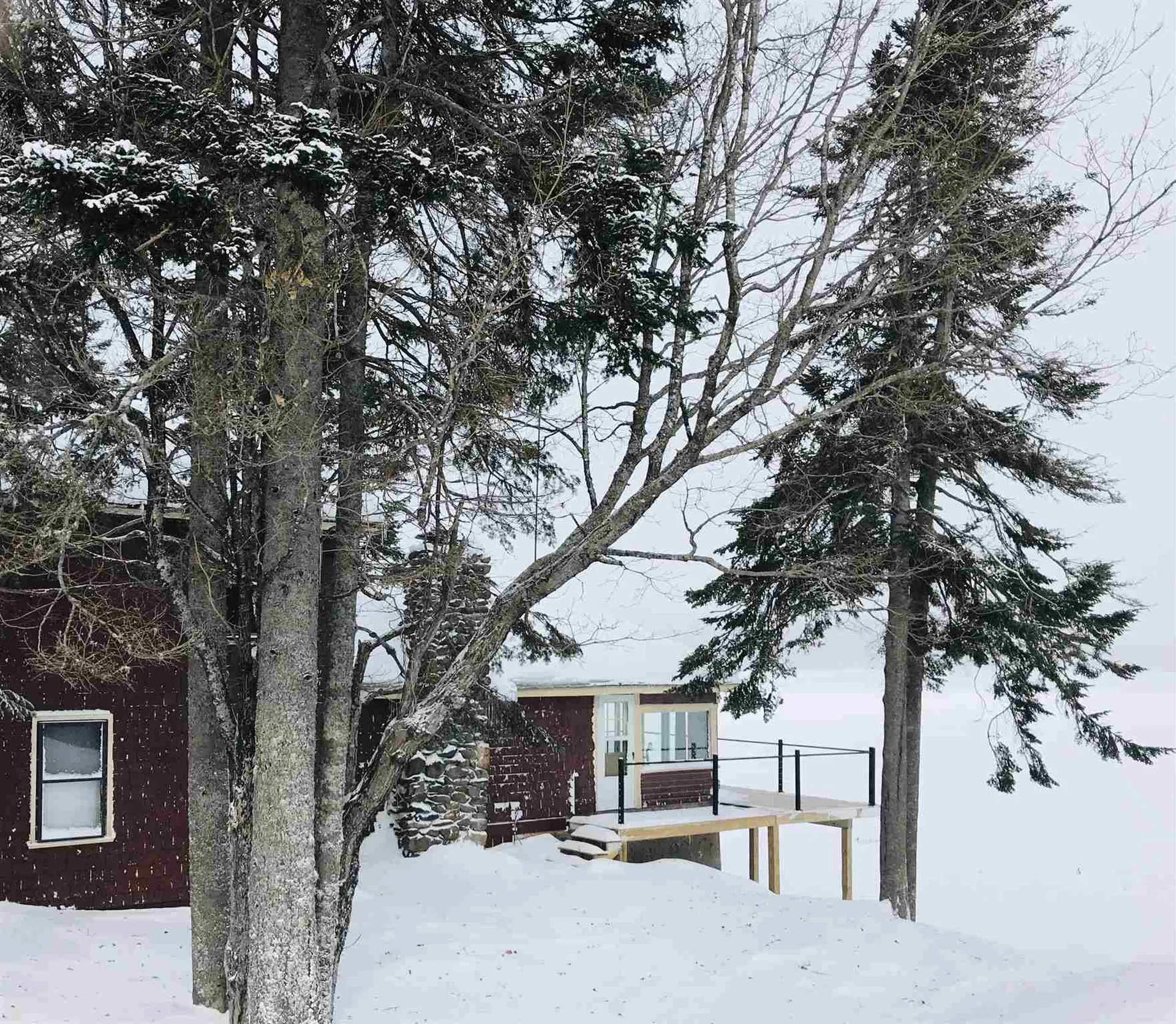 1437 Diamond Pond Road Stewartstown NH 03576
