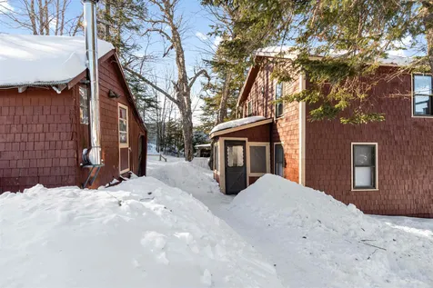 1437 Diamond Pond Road Stewartstown NH 03576