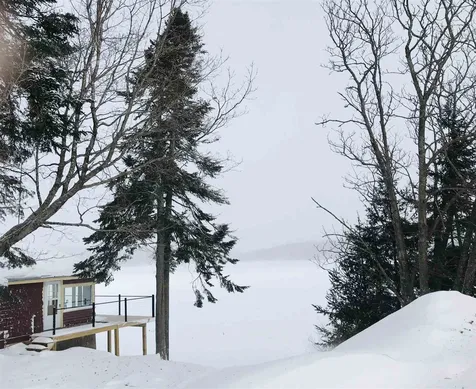 1437 Diamond Pond Road Stewartstown NH 03576