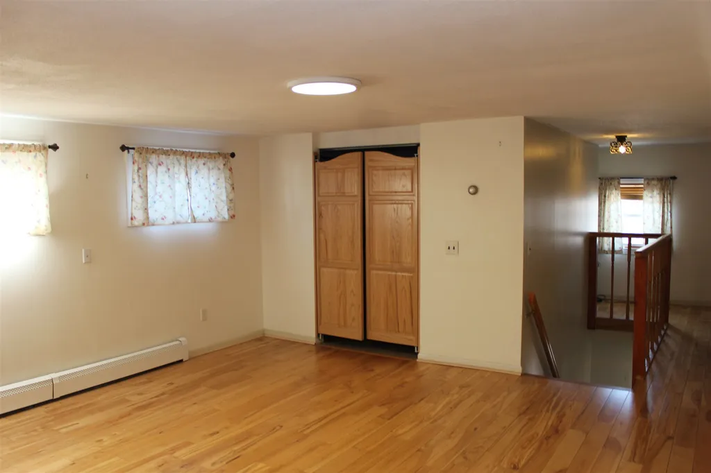 241 Pleasant Street Claremont NH 03743