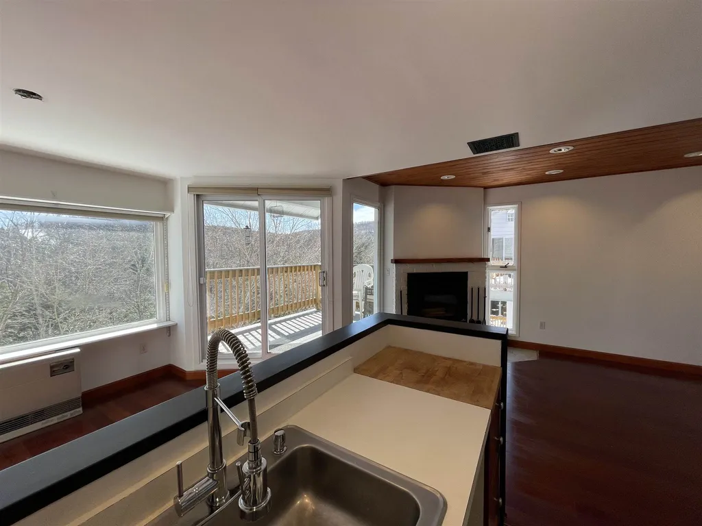 #8 Bridges 42 Lower Phase Road Warren VT 05674