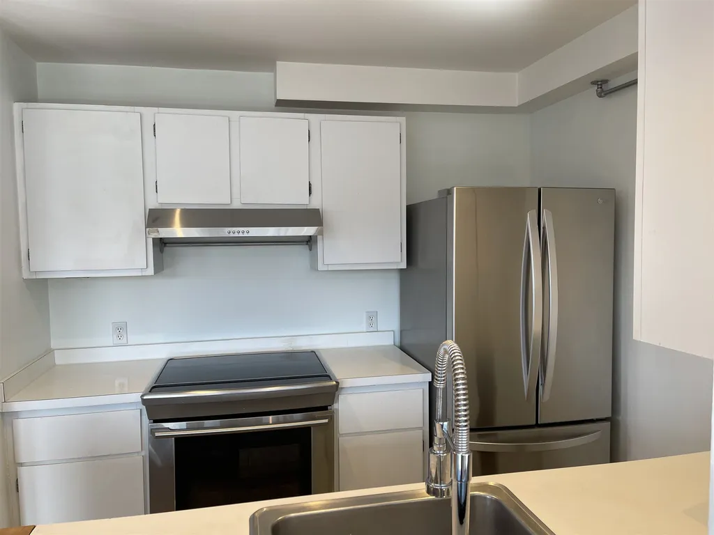 #8 Bridges 42 Lower Phase Road Warren VT 05674