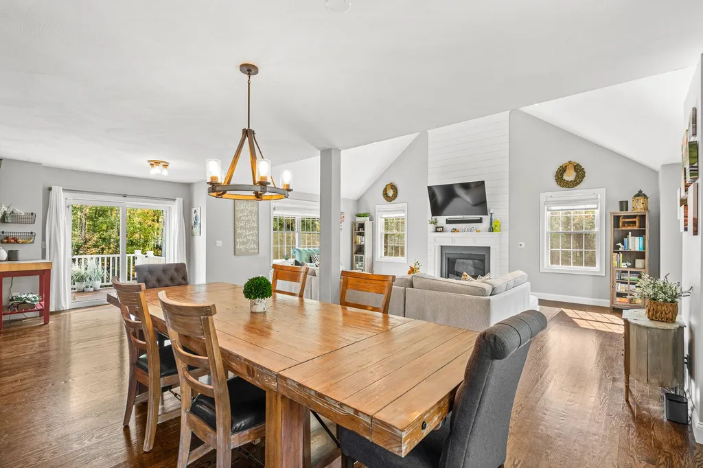 3 Marden Road Windham NH 03087