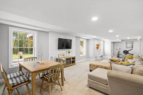 3 Marden Road Windham NH 03087