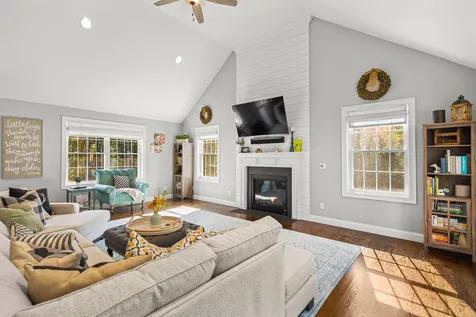 3 Marden Road Windham NH 03087
