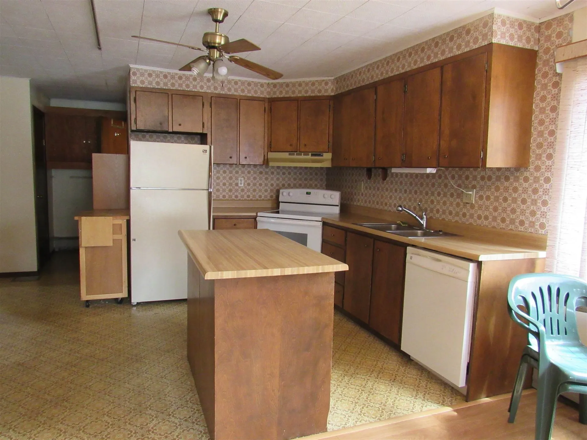 14 Dublin Street Gorham NH 03581