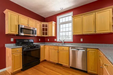 306 Corning Road Manchester NH 03109