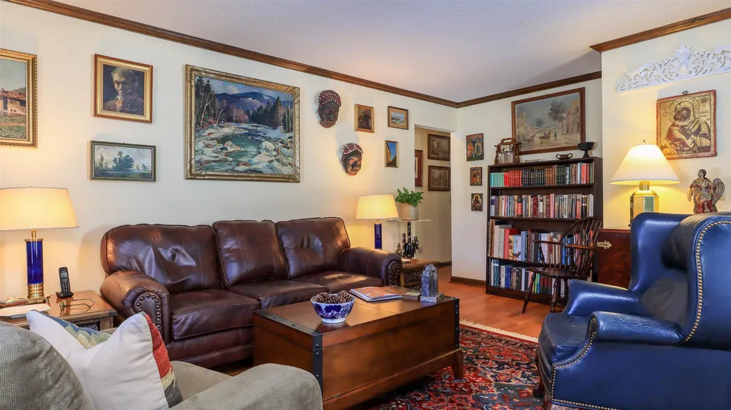 23 Deer Run Road Henniker NH 03242