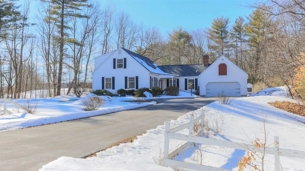 23 Deer Run Road Henniker NH 03242