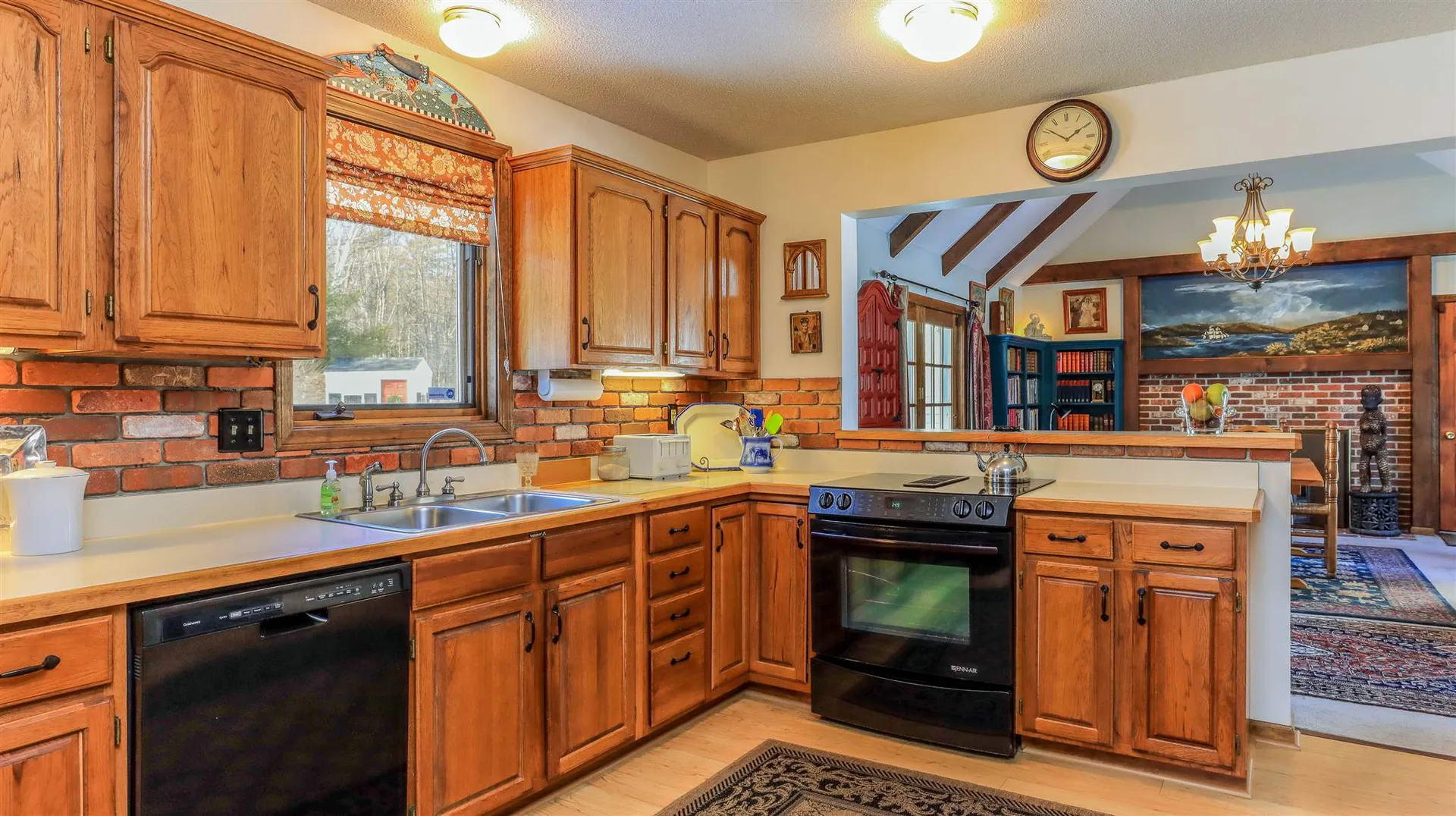 23 Deer Run Road Henniker NH 03242