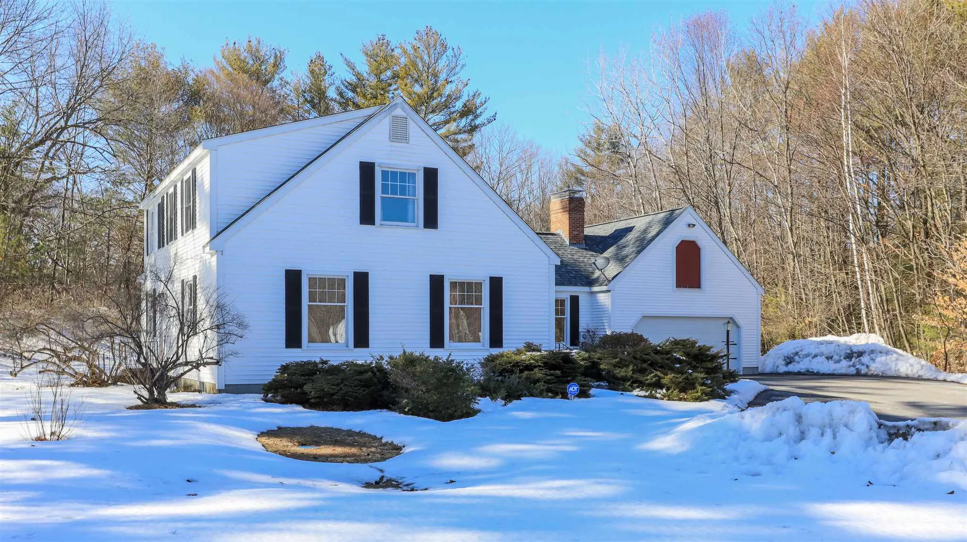 23 Deer Run Road Henniker NH 03242