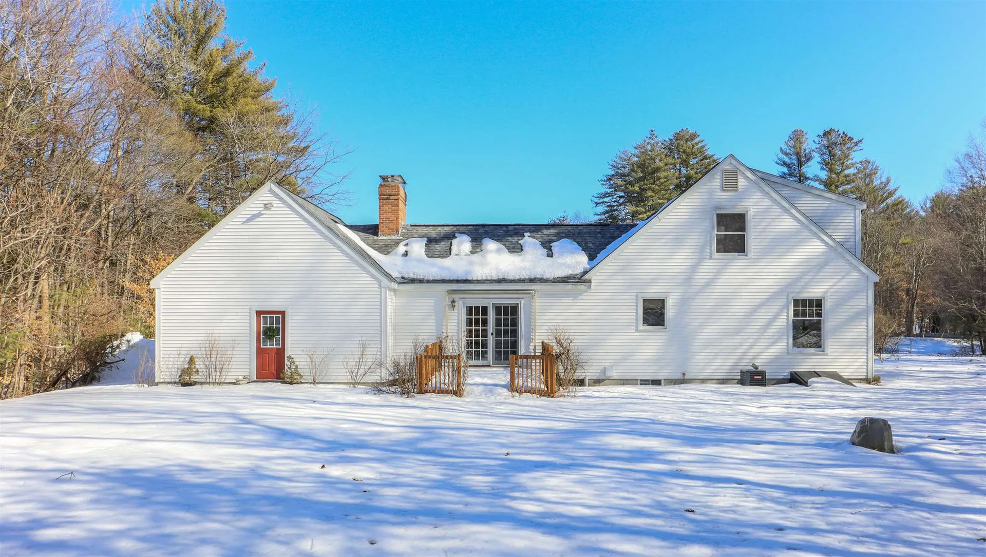 23 Deer Run Road Henniker NH 03242
