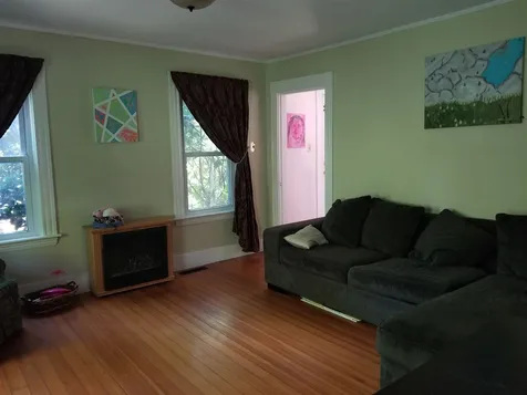 86 Arch Street Keene NH 03431