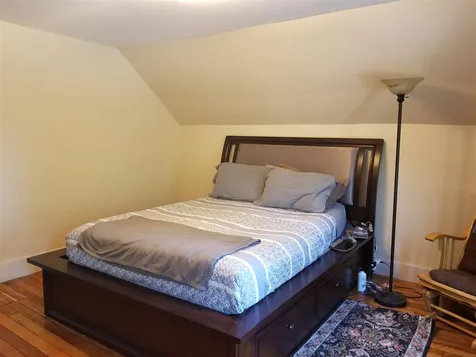 86 Arch Street Keene NH 03431