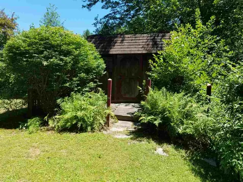 86 Arch Street Keene NH 03431