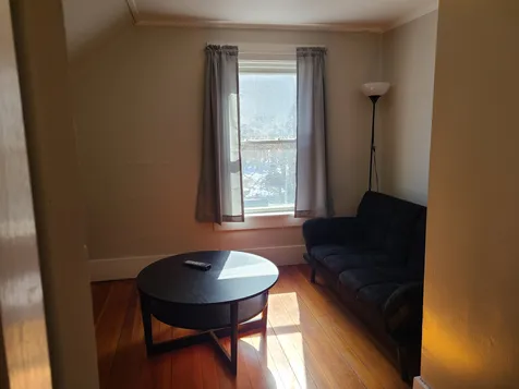 86 Arch Street Keene NH 03431