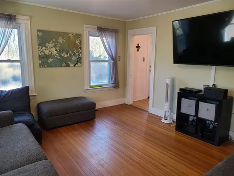 86 Arch Street Keene NH 03431