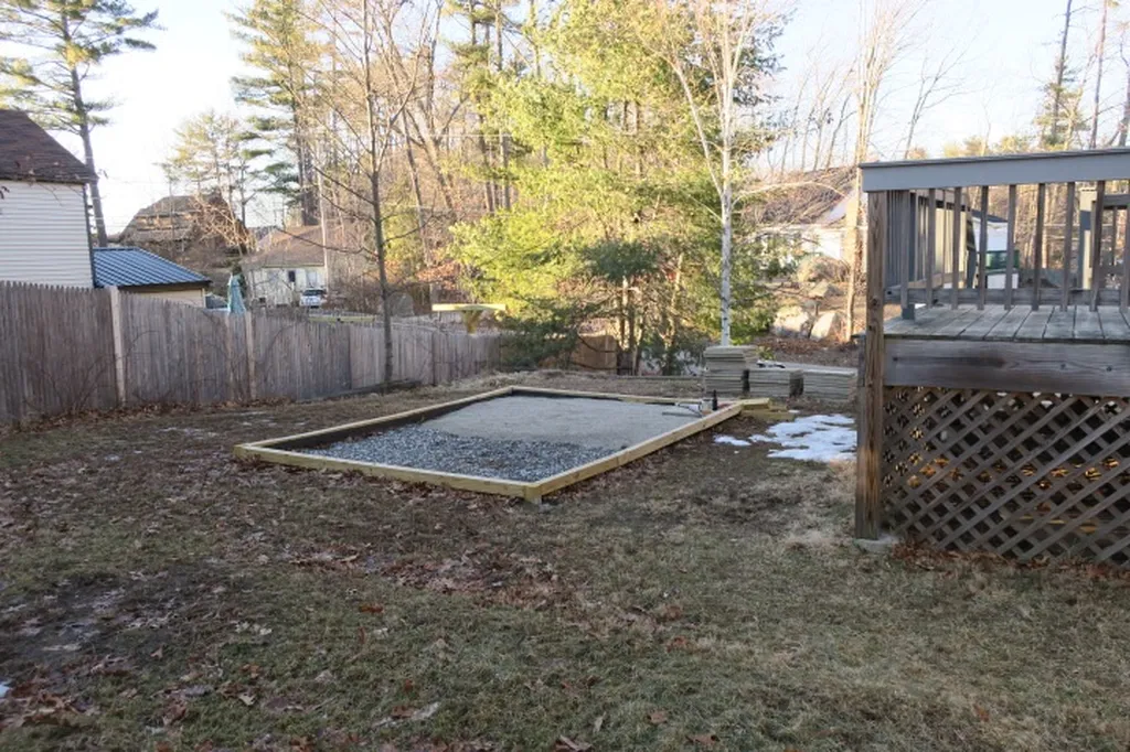 37 Great Pond Road Kingston NH 03848