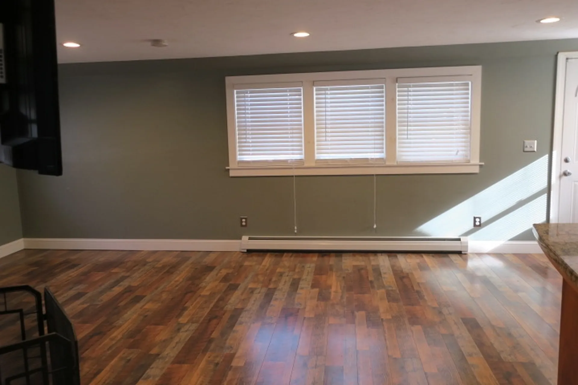 37 Great Pond Road Kingston NH 03848
