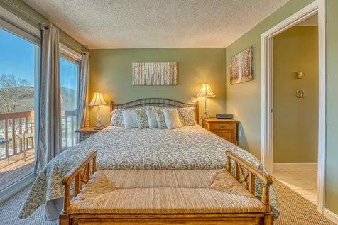10 Vista Drive Ashland NH 03217