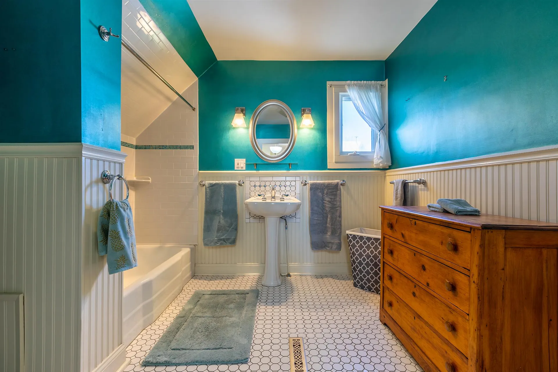2317 North Road Barnard VT 05031