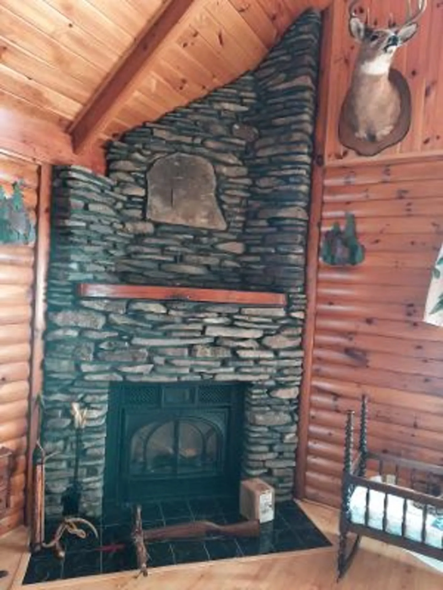 20 Cedric Road Pittsburg NH 03592