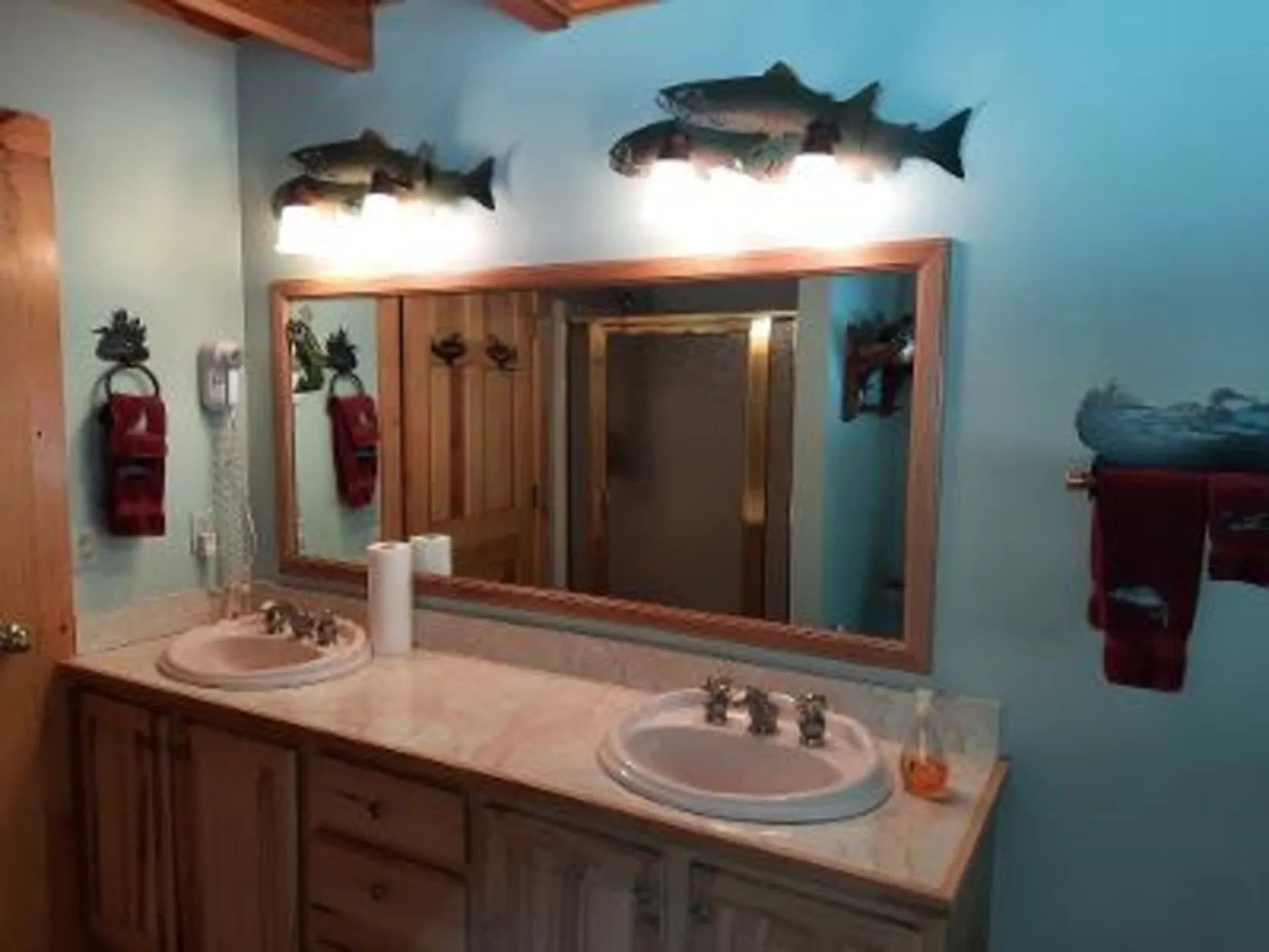 20 Cedric Road Pittsburg NH 03592