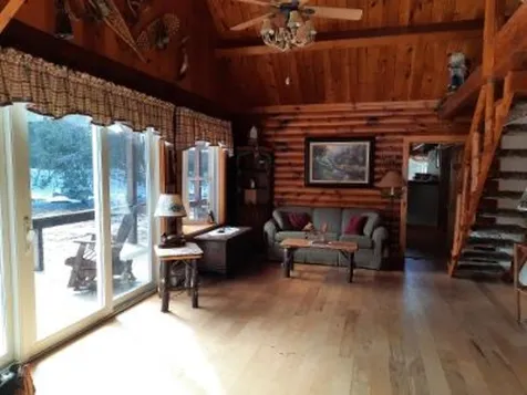 20 Cedric Road Pittsburg NH 03592
