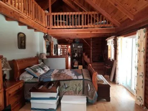20 Cedric Road Pittsburg NH 03592