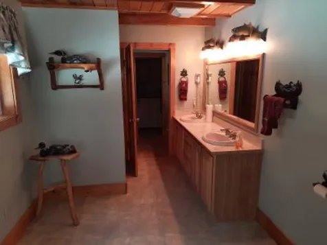 20 Cedric Road Pittsburg NH 03592