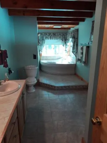 20 Cedric Road Pittsburg NH 03592